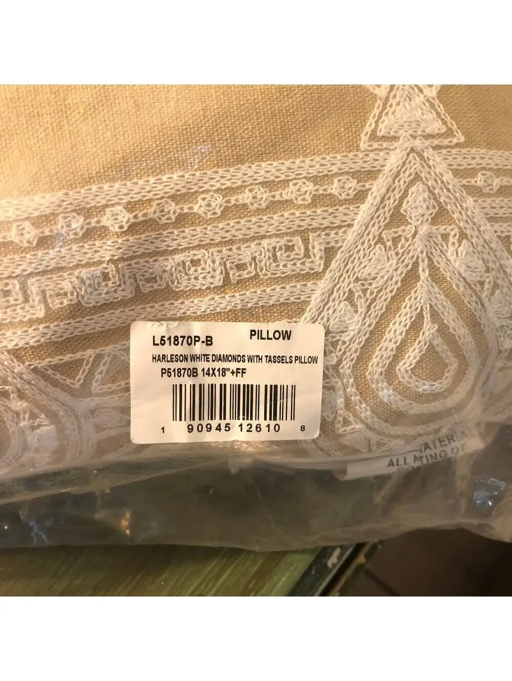 Levtex Home NWT Harleson White Diamonds with Tassels Throw Pillow 14x18